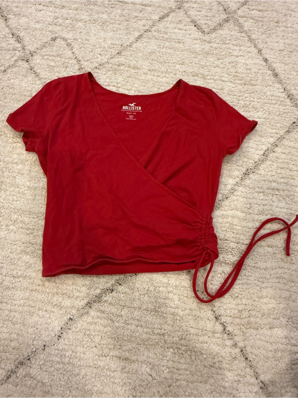 Hollister Red Women's Short Sleeve Shirt Size Medium